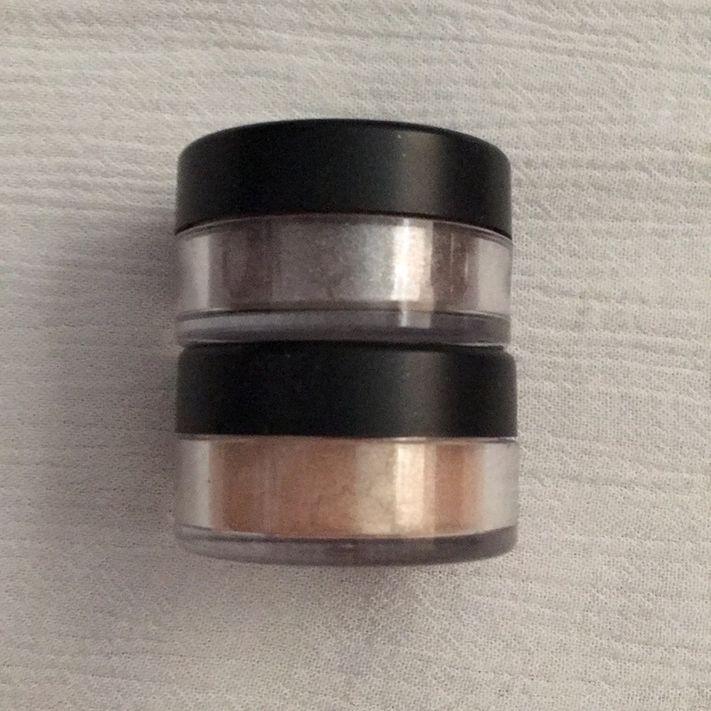 Selected Cosmetics Loose Eyeshadows